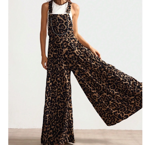 Leopard Print Pocket Wide Leg Bib Overalls Jumpsuit - Picture 3 of 11